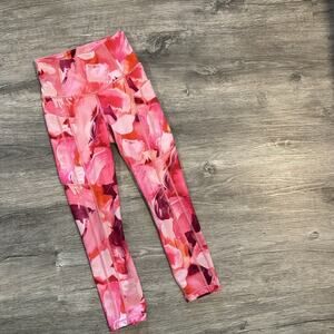 NWOT Athleta Ultimate Stash II Capri "Painted Energy Coral" Pink Size XXS